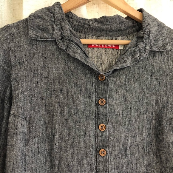 Pyne and Smith tie back midi dress - Picture 2 of 3